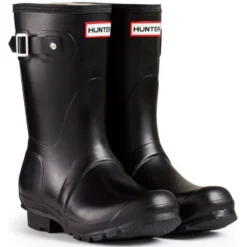 Hunter Women's Original Short Rain Boots In Black -Getoutside Shoes 1 9 19 hunter original short wellington boots black 1 1100x