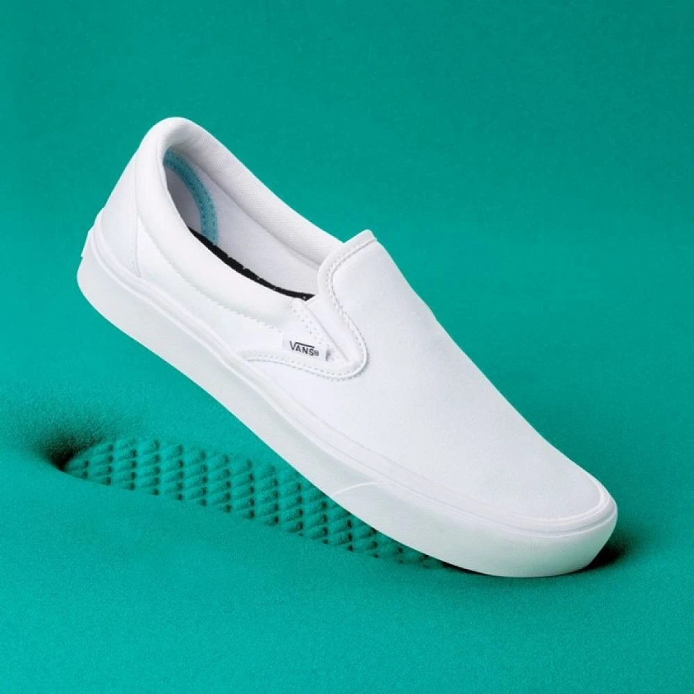 Vans ComfyCush Slip-On In White 2 Vans ComfyCush Slip-On In White - Image 2