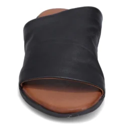 Bueno Women's Yanni Sandal In Black -Getoutside Shoes BU YANNI BK 1191 3 1100x