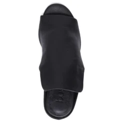 Bueno Women's Cara Heeled Sandal In Black/Black -Getoutside Shoes bu cara blk 1197 3 1100x