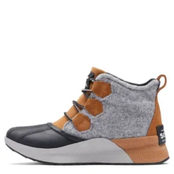 Sorel Women's Out N About III Classic Boot In Camel Brown/Black -Getoutside Shoes so 1959291224 2094 3 1100x