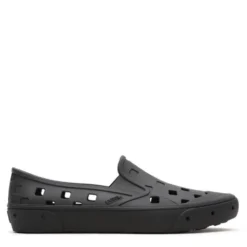 Vans Slip-On TRK In Black